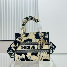 Christian Dior Shopping Bags